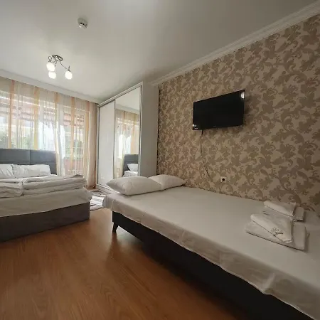 Homestay луксозно студио сладък дом в Sunny Beach