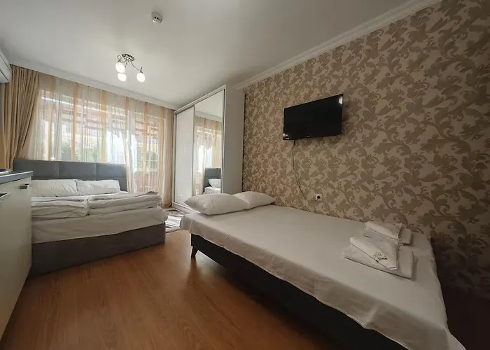 בית אירוח луксозно студио сладък дом в סאני ביץ'