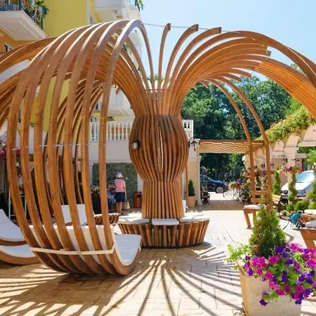 луксозно студио сладък дом в