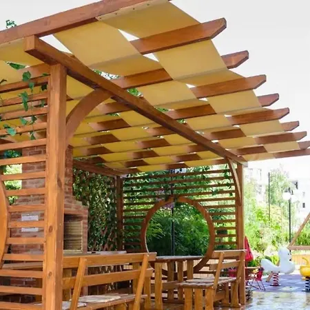 луксозно студио сладък дом в Accommodatie bij particulieren