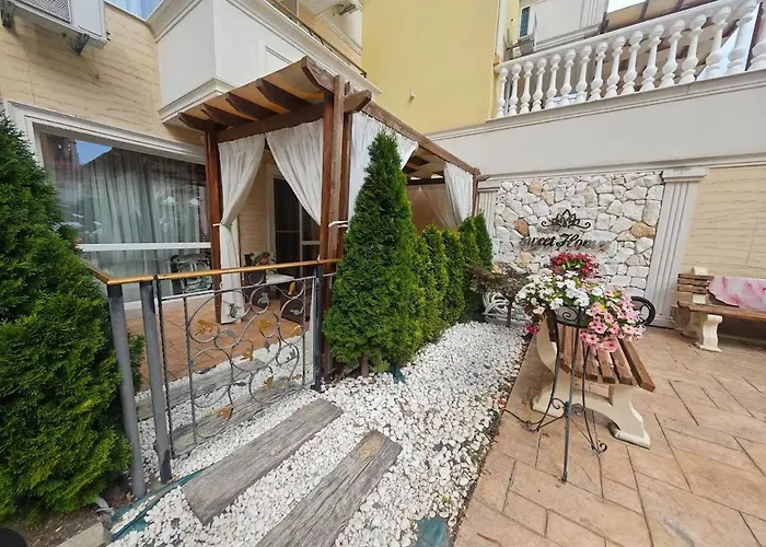 Habitación en casa particular луксозно студио сладък дом в Sunny Beach